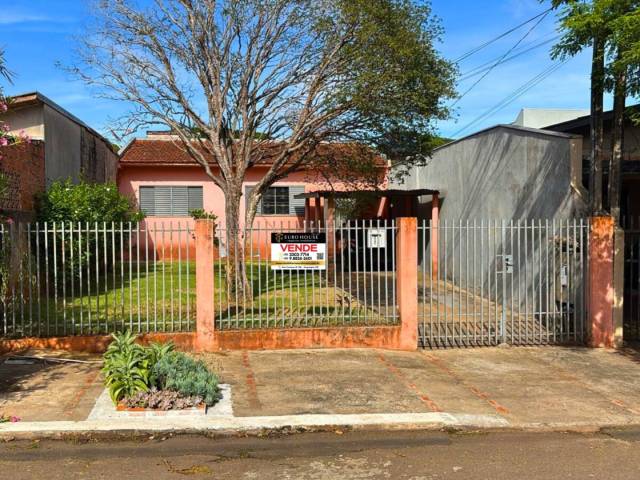 #893 - Casa para Venda em Arapongas - PR - 1