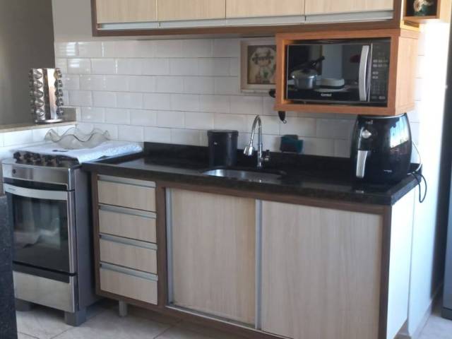 #908 - Casa para Venda em Arapongas - PR - 2