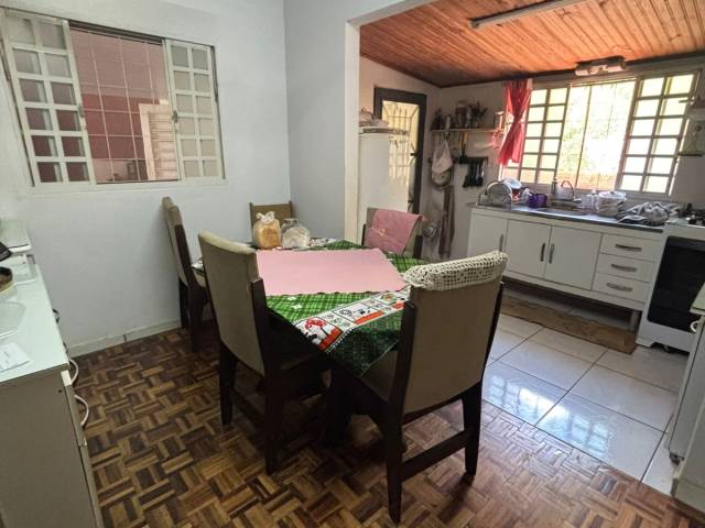 #915 - Casa para Venda em Arapongas - PR - 3