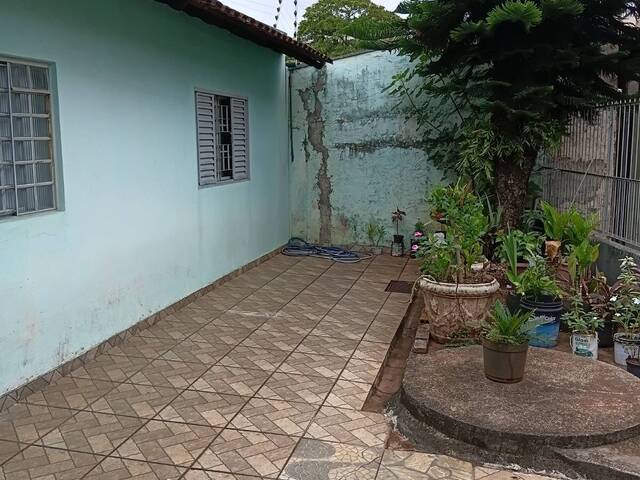 #920 - Casa para Venda em Arapongas - PR - 3