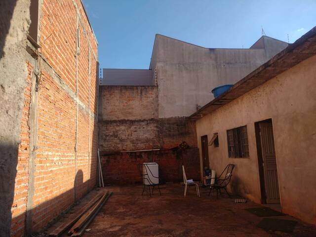 #927 - Casa para Venda em Arapongas - PR - 3