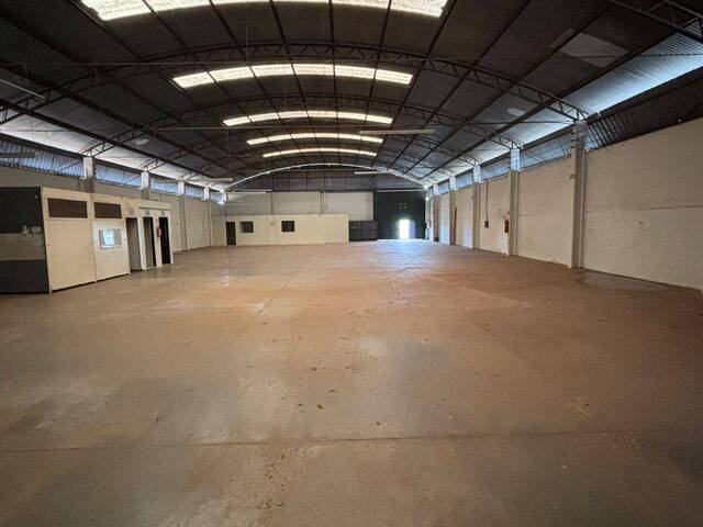 #936 - Barracão para Locação em Arapongas - PR - 2