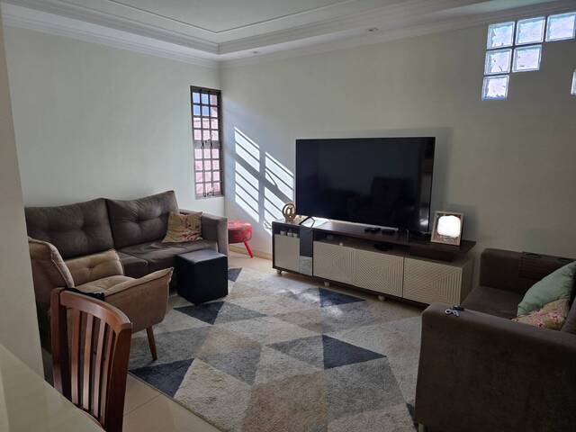 #939 - Casa para Venda em Arapongas - PR - 3