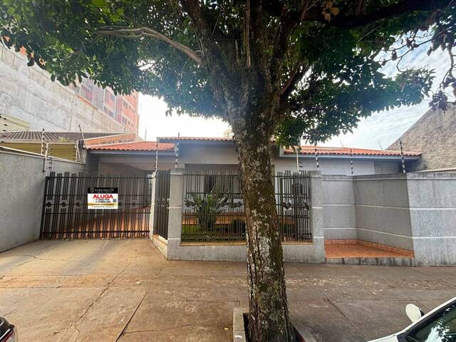 #955 - Casa para Venda em Arapongas - PR - 1