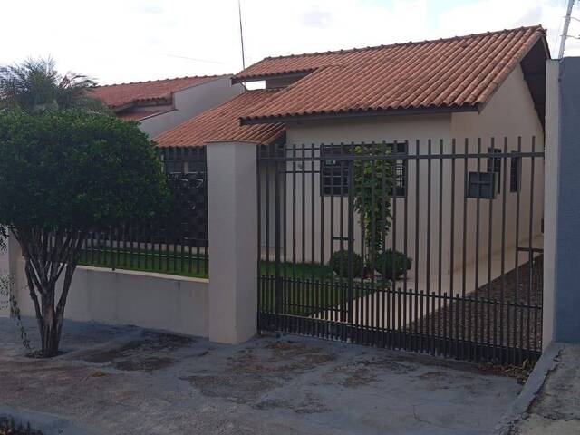 Casa para Venda em Arapongas - 2