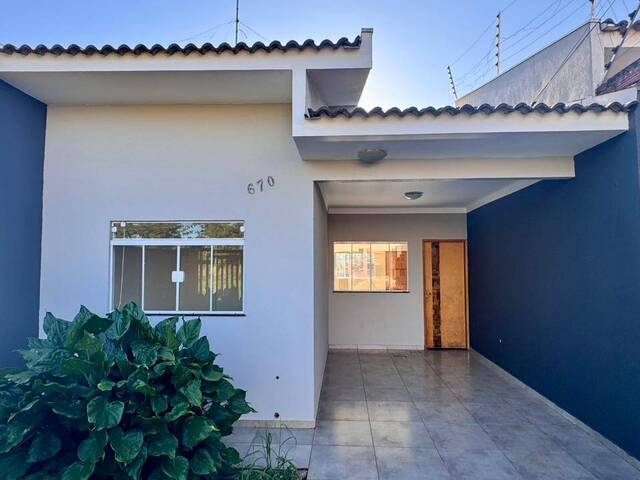 #980 - Casa para Venda em Arapongas - PR - 3