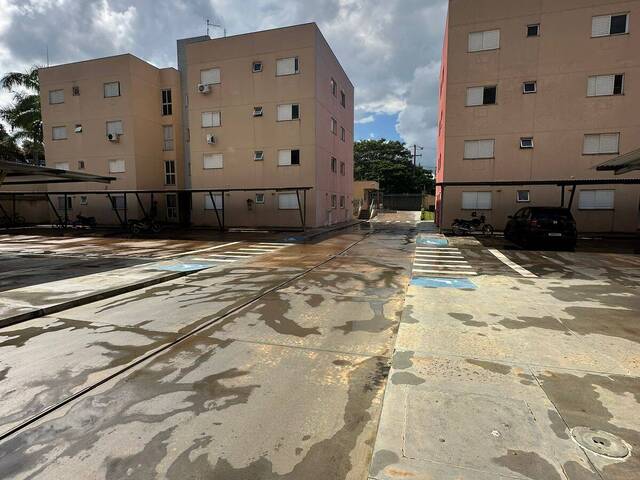 #987 - Apartamento para Venda em Arapongas - PR