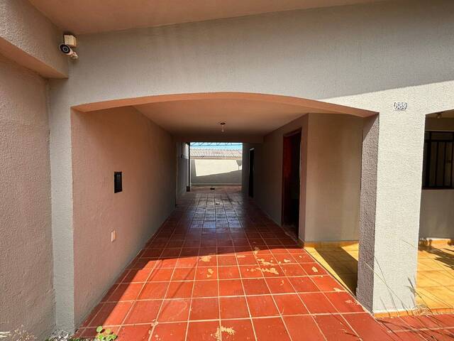 #989 - Casa para Locação em Arapongas - PR - 2