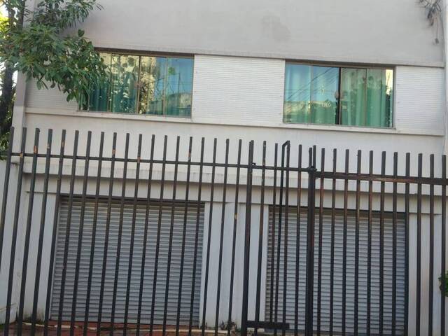 #985 - Apartamento para Venda em Arapongas - PR - 3