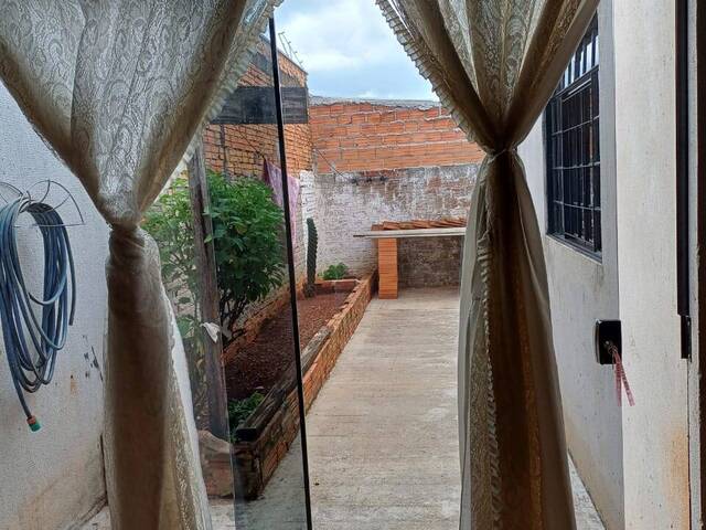 #995 - Casa para Venda em Arapongas - PR - 3