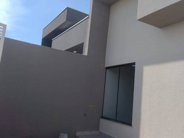 #1008 - Casa para Venda em Arapongas - PR - 3