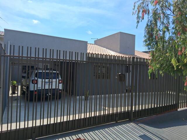 Casa para Venda em Arapongas - 2