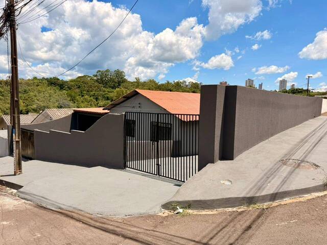 Casa para Venda em Arapongas - 2