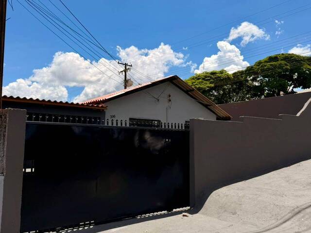 Casa para Venda em Arapongas - 3