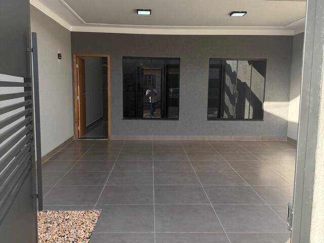 #1069 - Casa para Venda em Arapongas - PR - 3