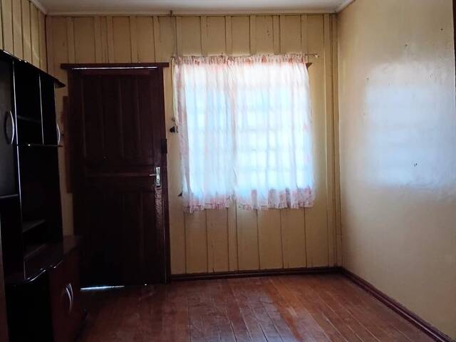 #1081 - Casa para Venda em Arapongas - PR - 2