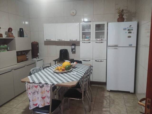#1088 - Casa para Venda em Arapongas - PR - 3