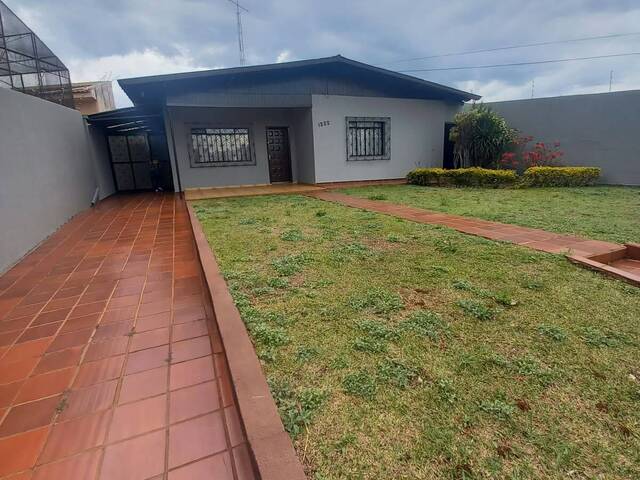 #1093 - Casa para Locação em Arapongas - PR - 2
