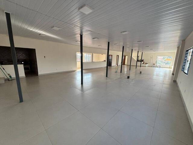 #1094 - Casa para Venda em Arapongas - PR - 2