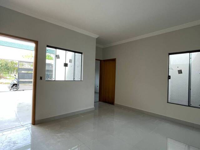 #1096 - Casa para Venda em Arapongas - PR - 3