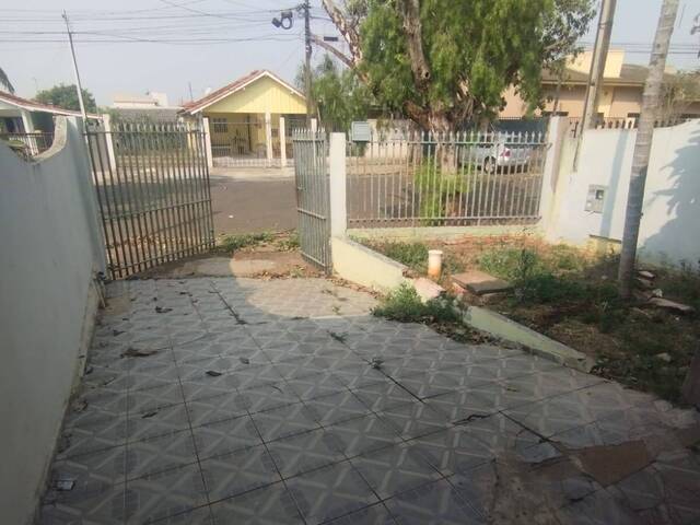 #443 - Casa para Venda em Arapongas - PR - 2