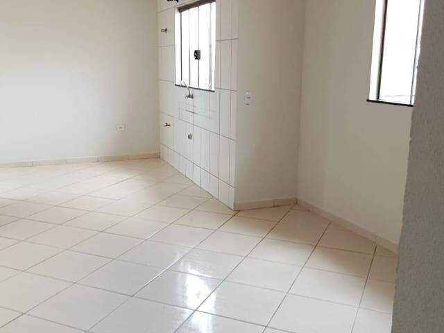 #561 - Kitnet para Locação em Arapongas - PR - 3